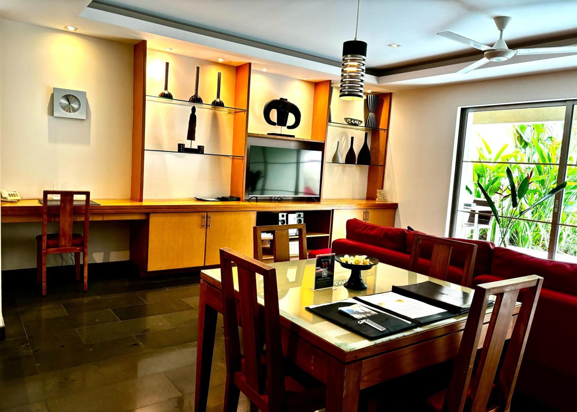 Bali Island Villas And Spa Seminyak ภายนอก รูปภาพ